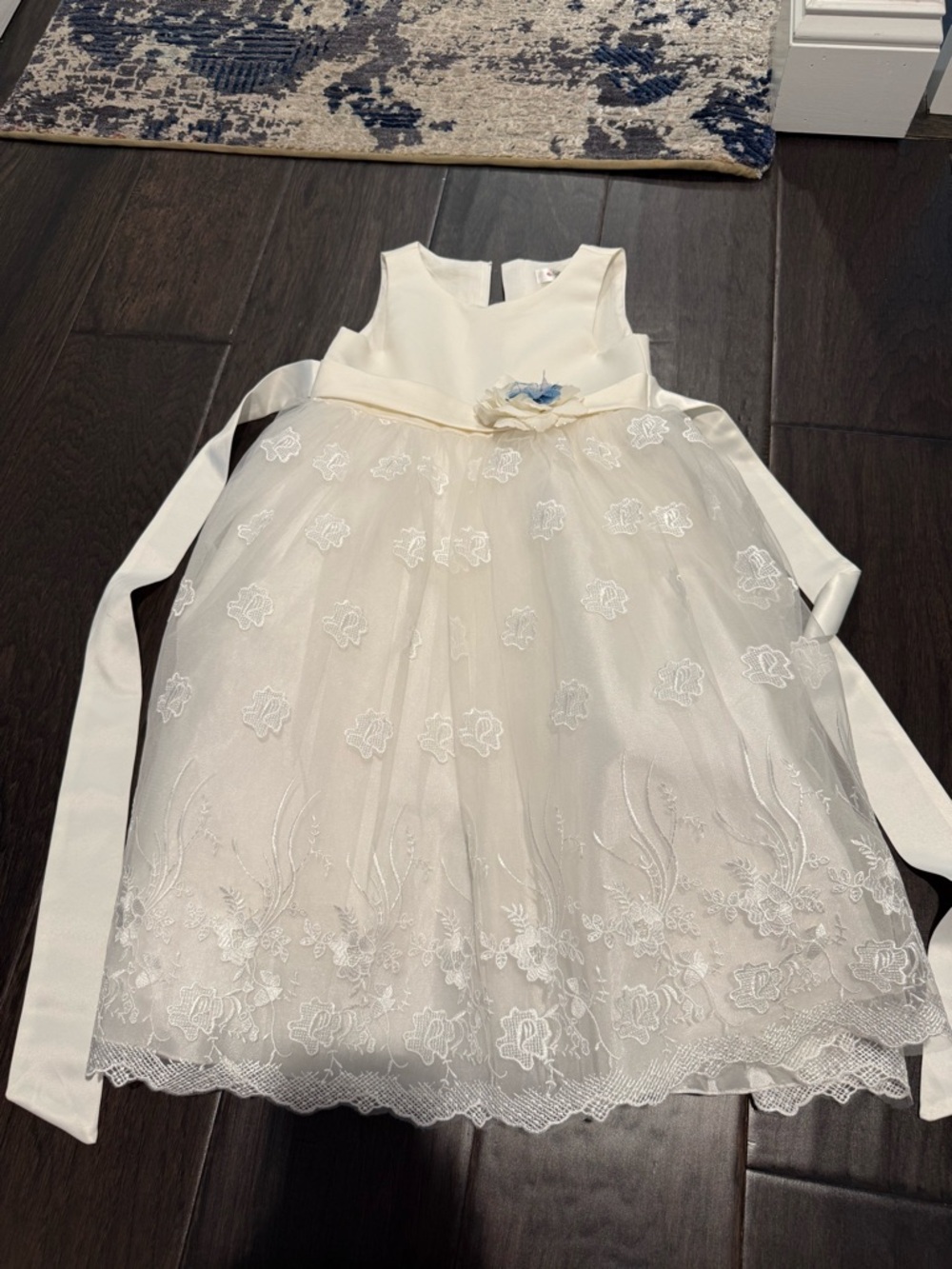 Jamberry White Cream Floral Tulle Flower Girl Dress with Blue Accent
